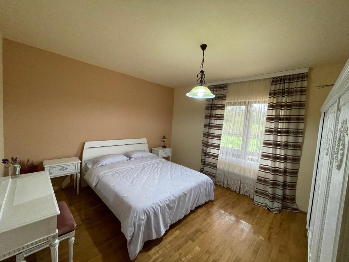 Casa La Doi Nuci Hotel Bradet  Ngoại thất bức ảnh
